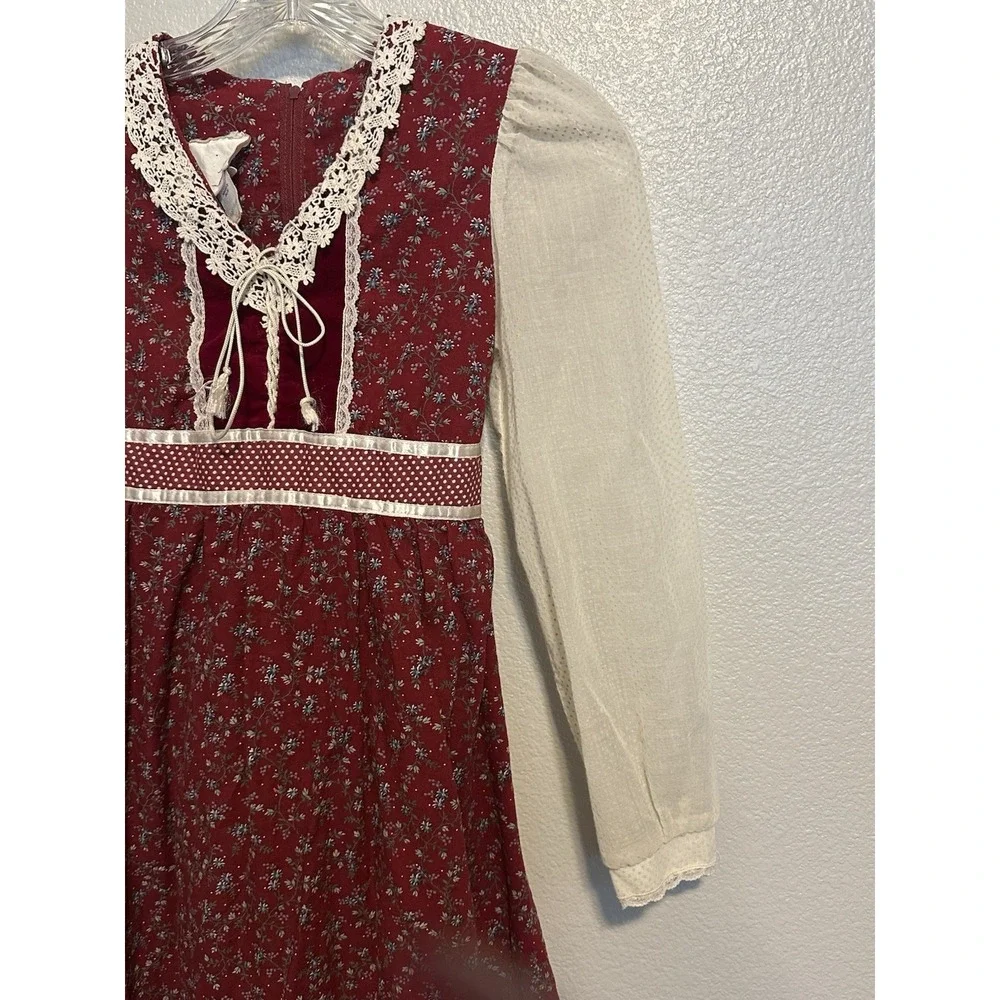 Vintage 1970s GUNNE SAX  Girls Velvet Lace Up Bodice Calico Prairie Midi Dress